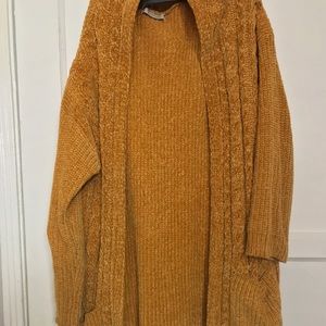 Mustard yellow cardigan💛